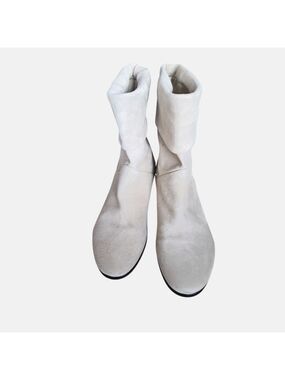 Baldinini Trend Soft Suede Cream Boots With Rhinestone accent. Size 7